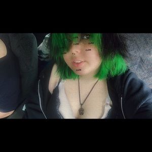 Meet your Posher, Veronika